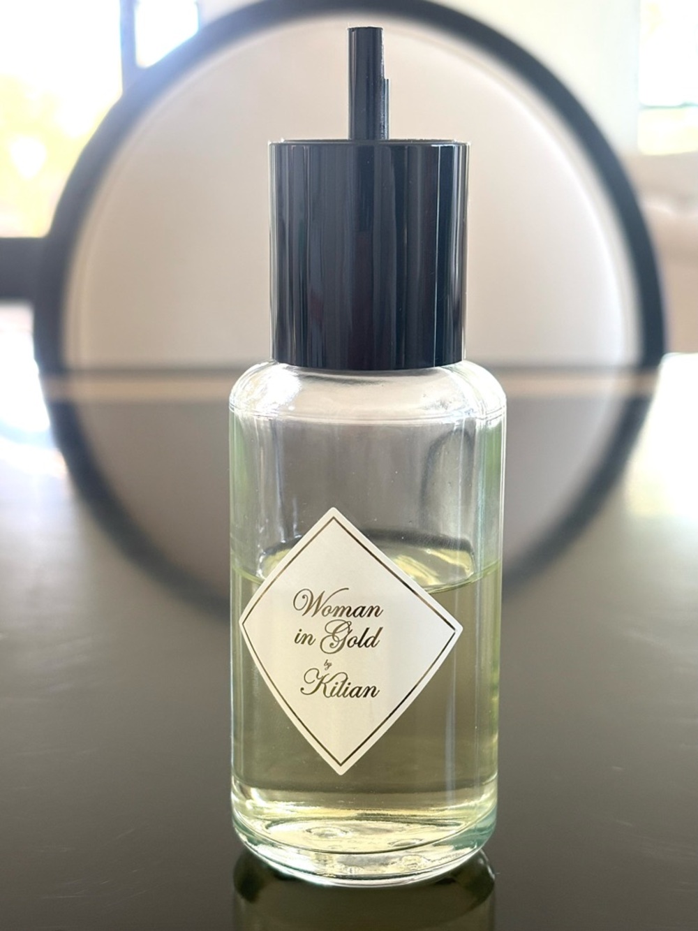 Used, half full Kilian Woman in Gold EDP Refill - Picture 6 of 12